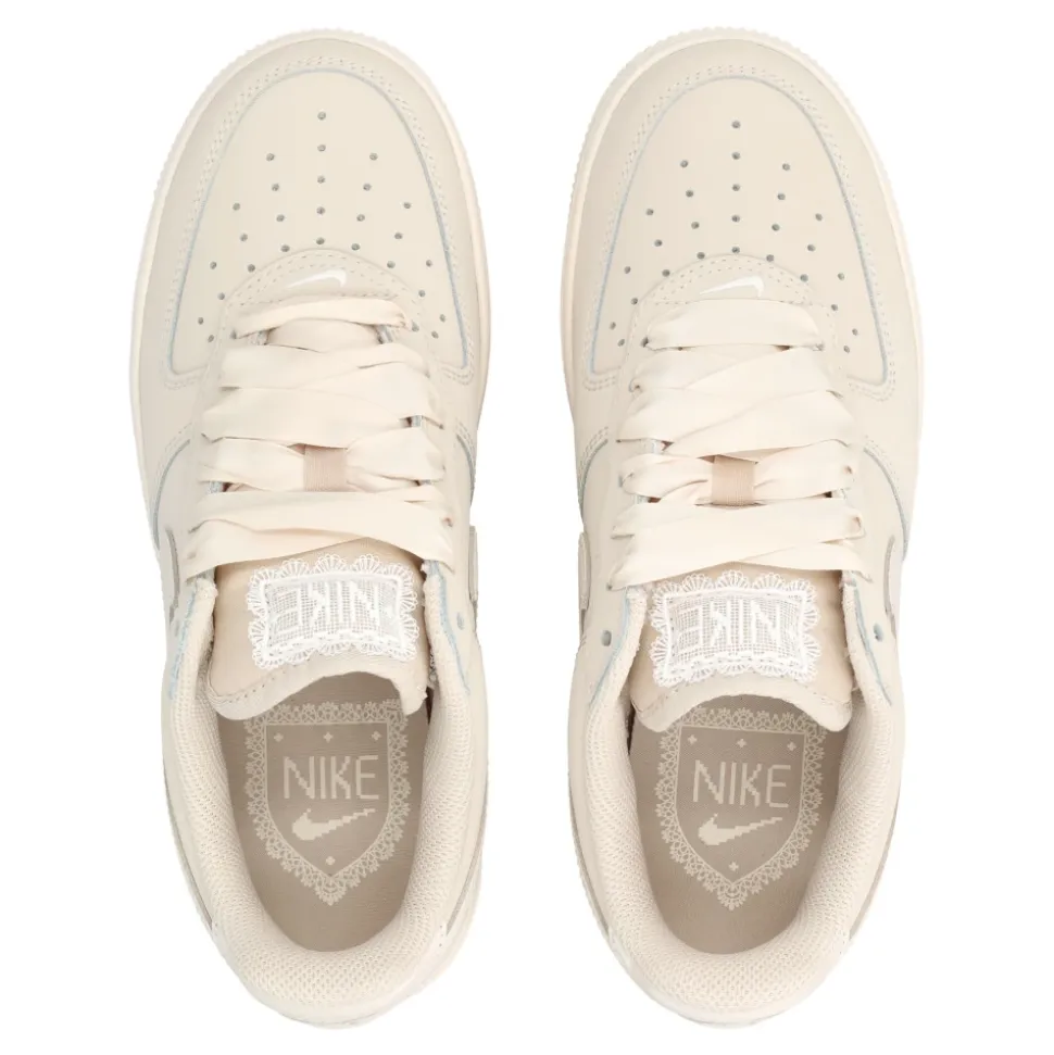 Air Force 1 Retro Premium