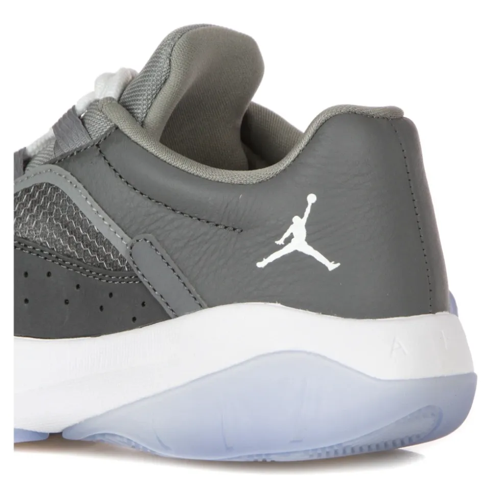 Air 11 Low Sneaker
