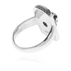 Anillo de sello con cabeza de Medusa