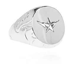Anillo grabado con estrella