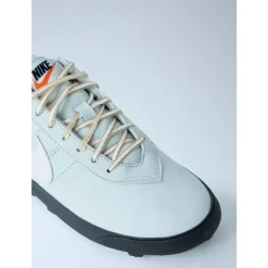 Astrograbber Sneakers