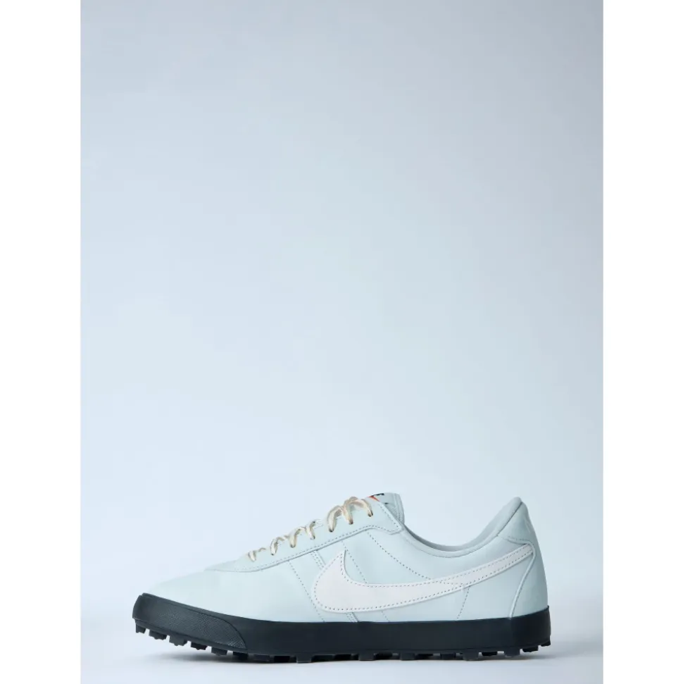 Astrograbber Sneakers