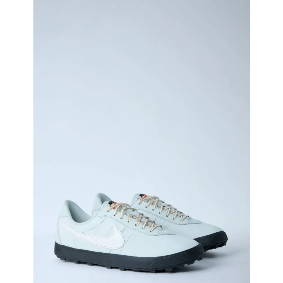 Astrograbber Sneakers