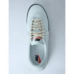 Astrograbber Sneakers