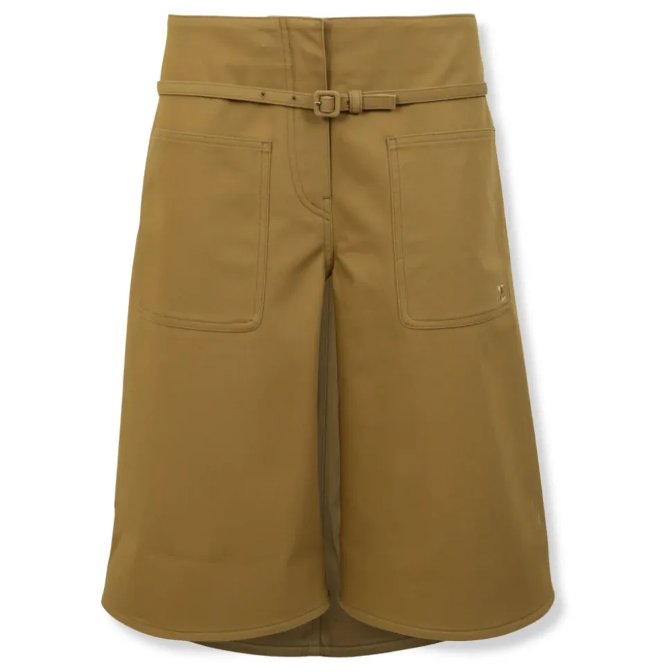 Bermudas con Hebilla