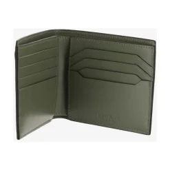 Billetera de cuero brillante con 8 compartimentos
