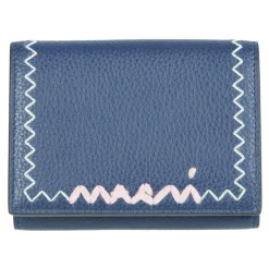 Billetera Trifold de Cuero con Bordado Hecho a Mano