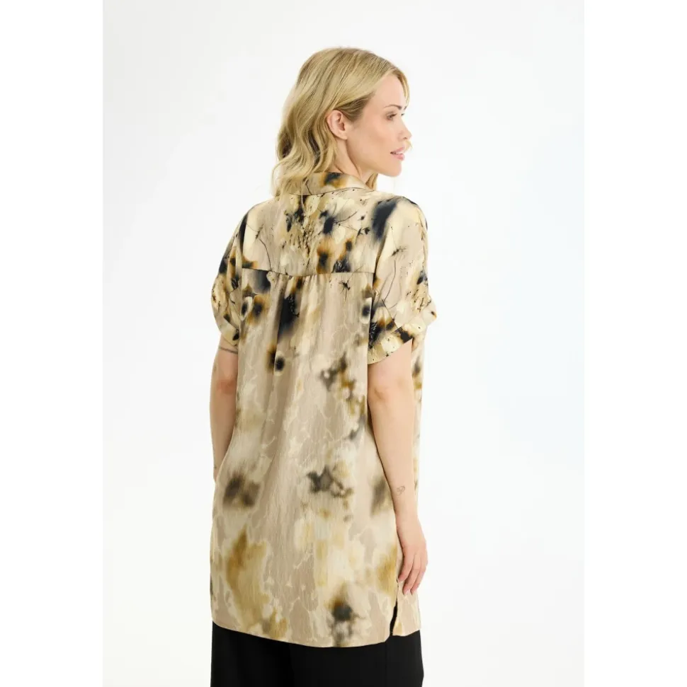 Blouses & Shirts