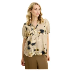 Blouses & Shirts