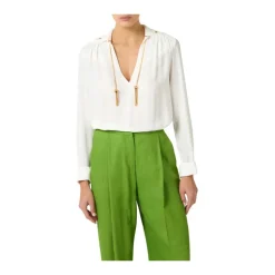 Blusa en Georgette con Detalles de Joyas