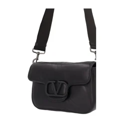 Bolso bandolera de cuero con logo V
