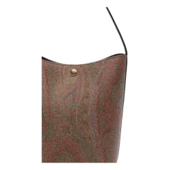 Bolso de cubo con estampado paisley