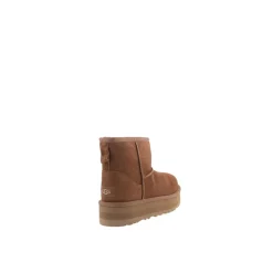 Bota Clásica Mini con Plataforma
