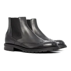Bota con cordones