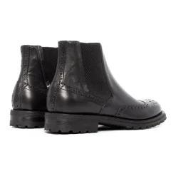 Bota con cordones