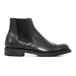 Bota con cordones