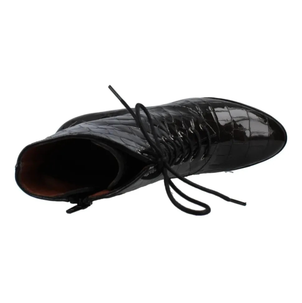 Bota de Tacón con Cordones