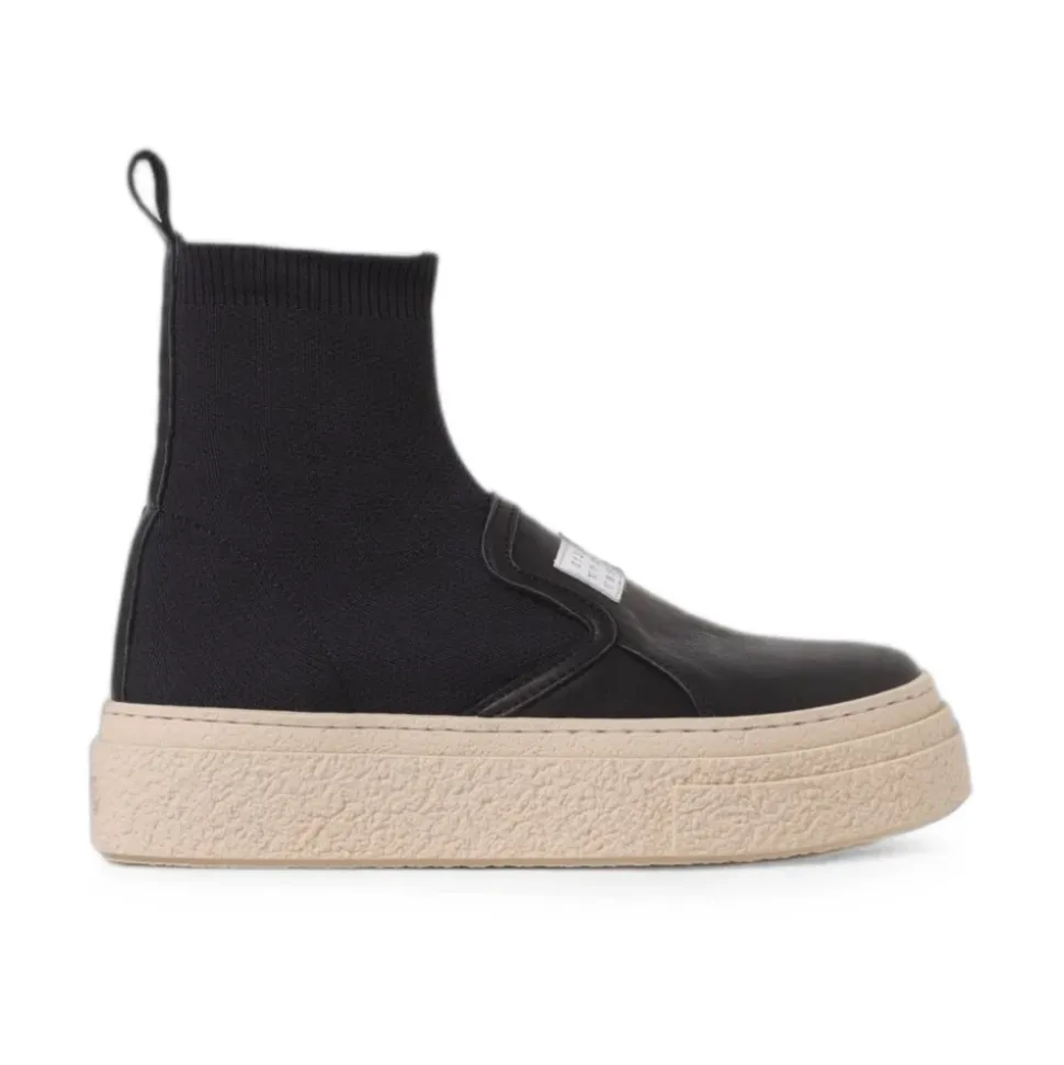 Botas