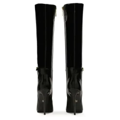 Botas altas de tacón de aguja en cuero brillante