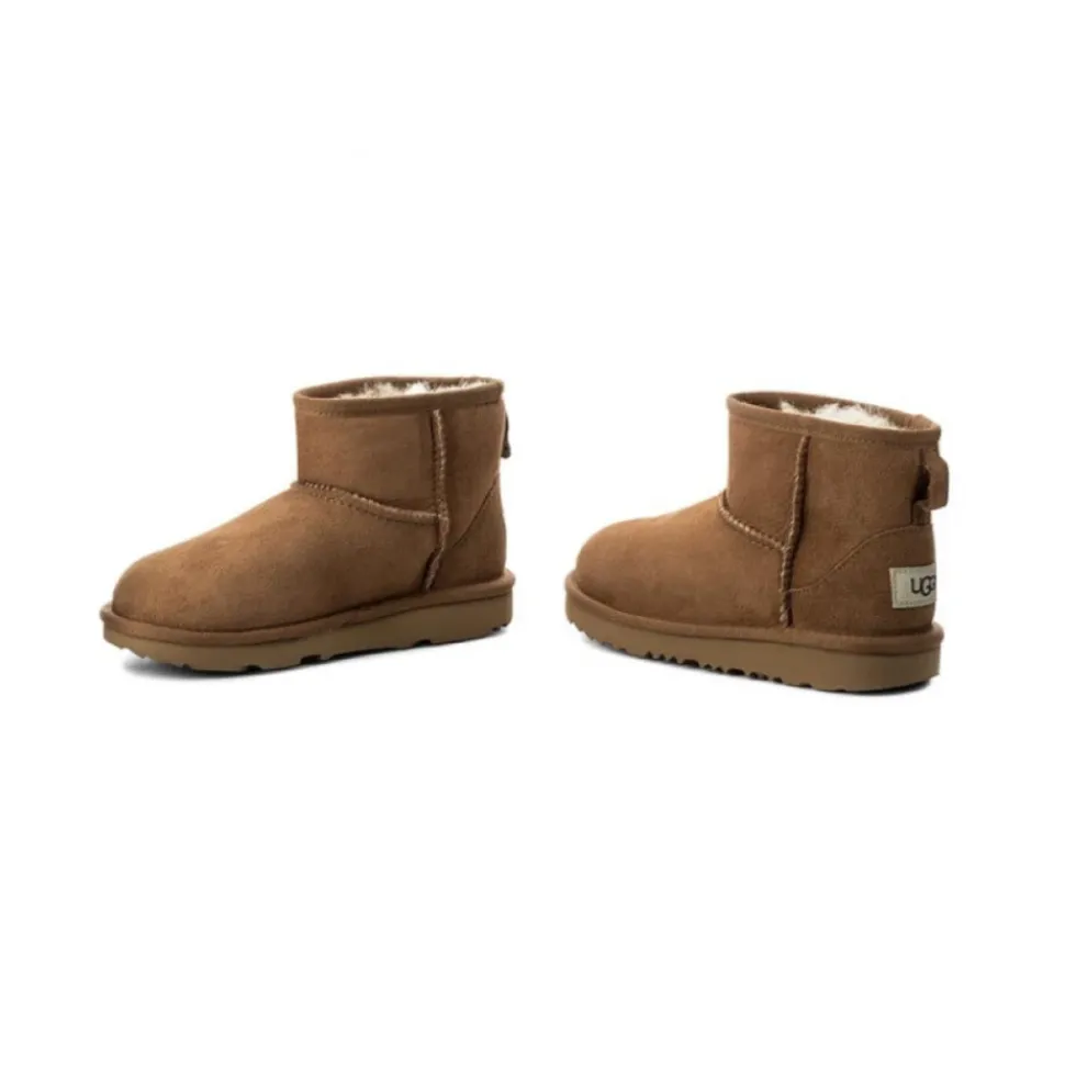 Botas Classic Mini II Chestnut