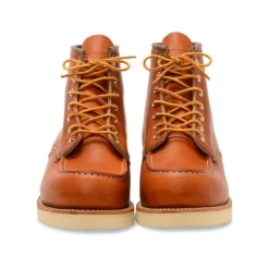 Botas Classic Moc con Cordones