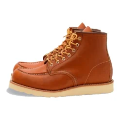 Botas Classic Moc con Cordones