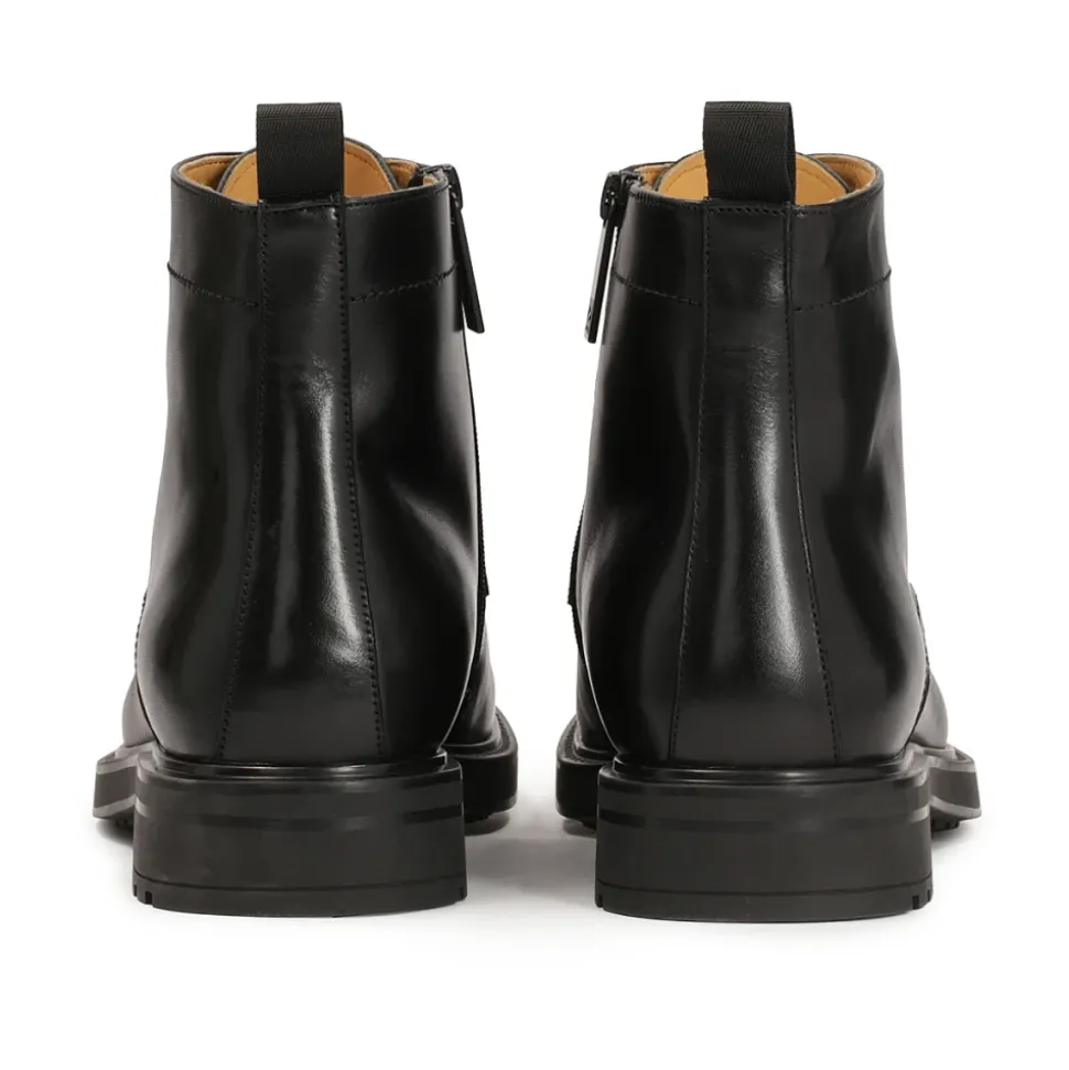 Botas clásicas negras de cuero liso
