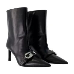 Botas con Tacón y Cinturón