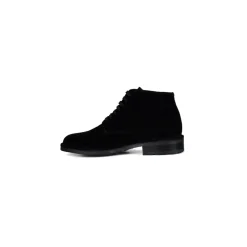 Botas de terciopelo con cordones