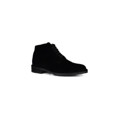 Botas de terciopelo con cordones
