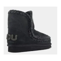 Botas esquimales negras con logo brillante
