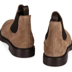 Botines Chelsea clásicos de ante