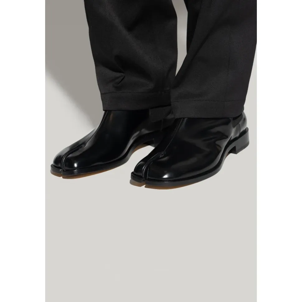 Botines Chelsea con punta Tabi