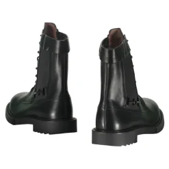 Botines elegantes con cordones