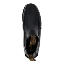 Botines negros de cuero con inserciones elásticas