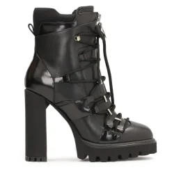 Botines Vanguardistas con Cordones Decorativos.Este producto tallaje pequeño.
