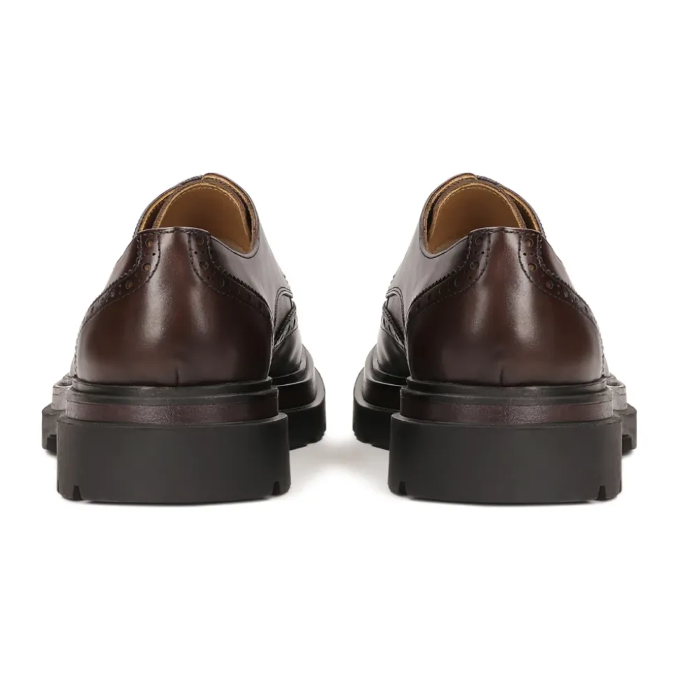 BROGUES marrones de estilo derby con adorno calado