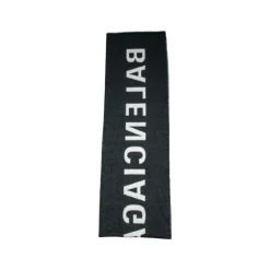 Bufanda Macro Logo