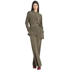 Camicia in seta con tasche e fascia