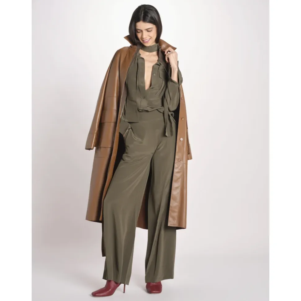 Camicia in seta con tasche e fascia