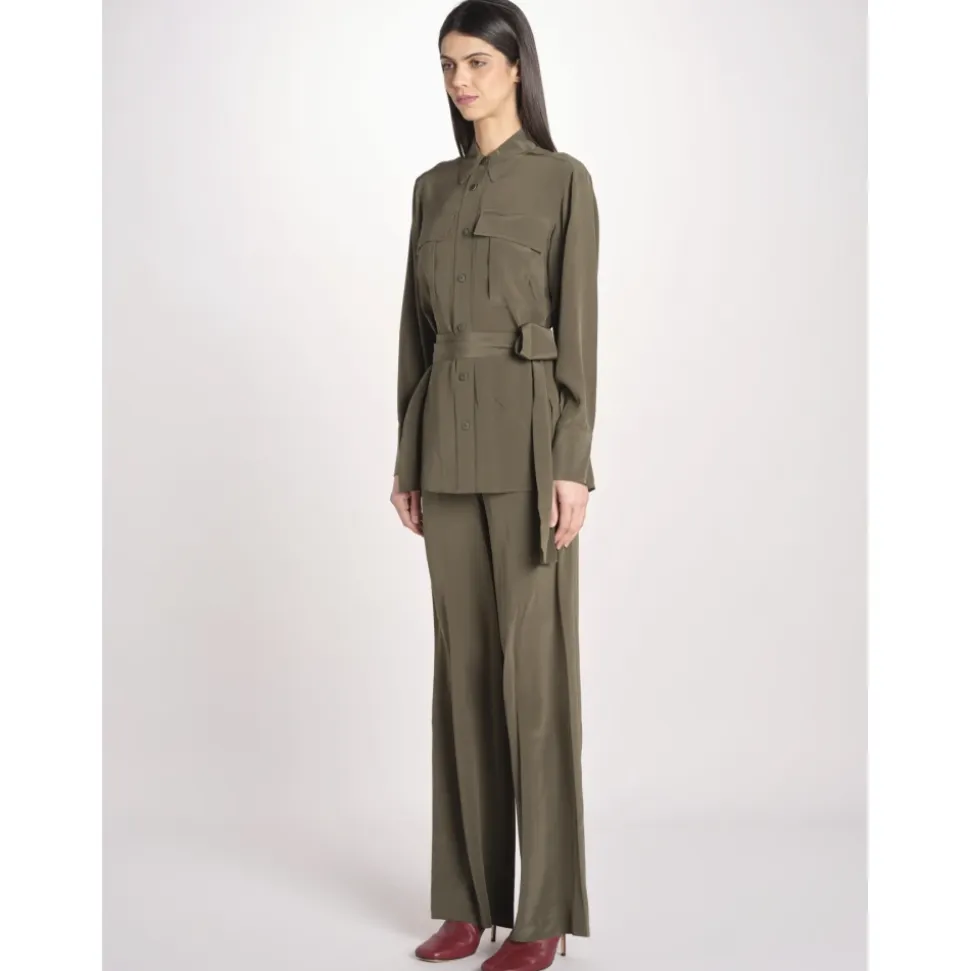 Camicia in seta con tasche e fascia