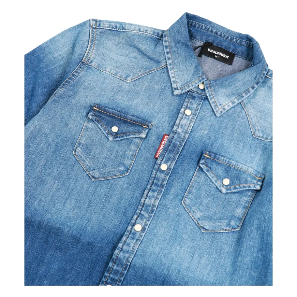 Camisa con Bolsillo en el Pecho