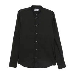 Camisa con cuello mandarín deshilachado