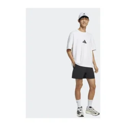 Camiseta atlética con diseño de 3 rayas