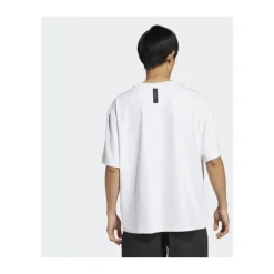 Camiseta atlética con diseño de 3 rayas