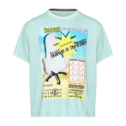 Camiseta con anuncio de teléfono