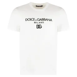 Camiseta con bordado