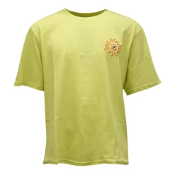 Camiseta con detalle de logo estampado