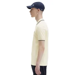 Camiseta con Doble Ribete - Corte Regular