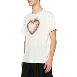 Camiseta con Estampado de Corazón Cuello Redondo